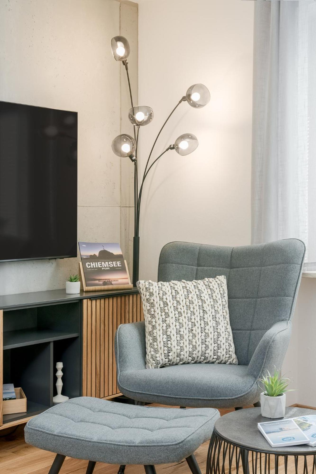 Fenjoy Design Studio Apartment Бернау-ам-Кимзее Экстерьер фото